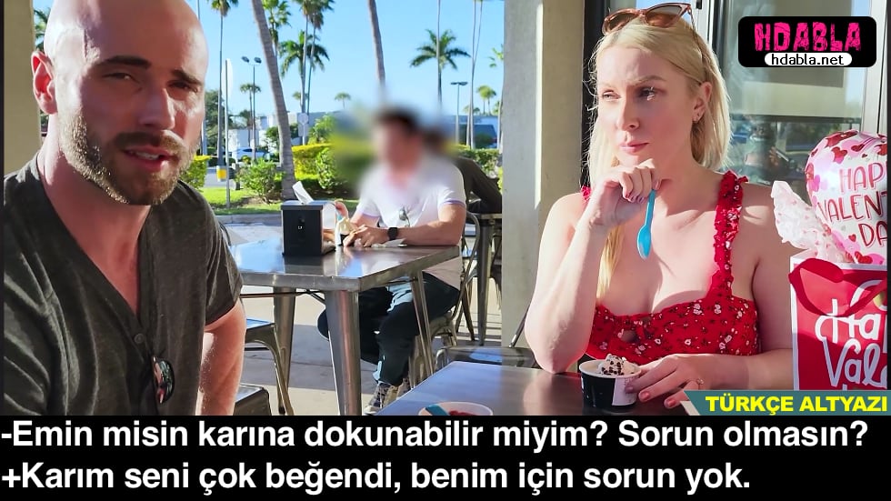 Kafede tanıştığımız kaslı adamı eve çağırdık Karımı sikti izledim