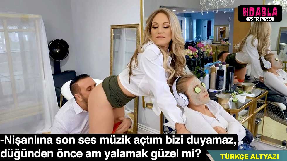 Nişanlım maske yaptırırken bende kuaförün güzel amını yaladım