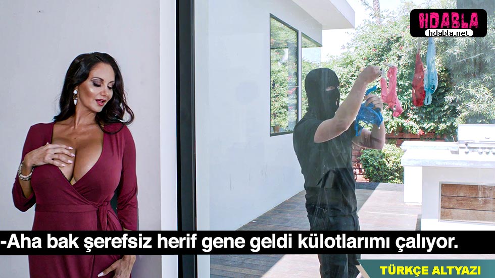 Komşumun çamaşır telinden külotlarını çalarken yakalandım